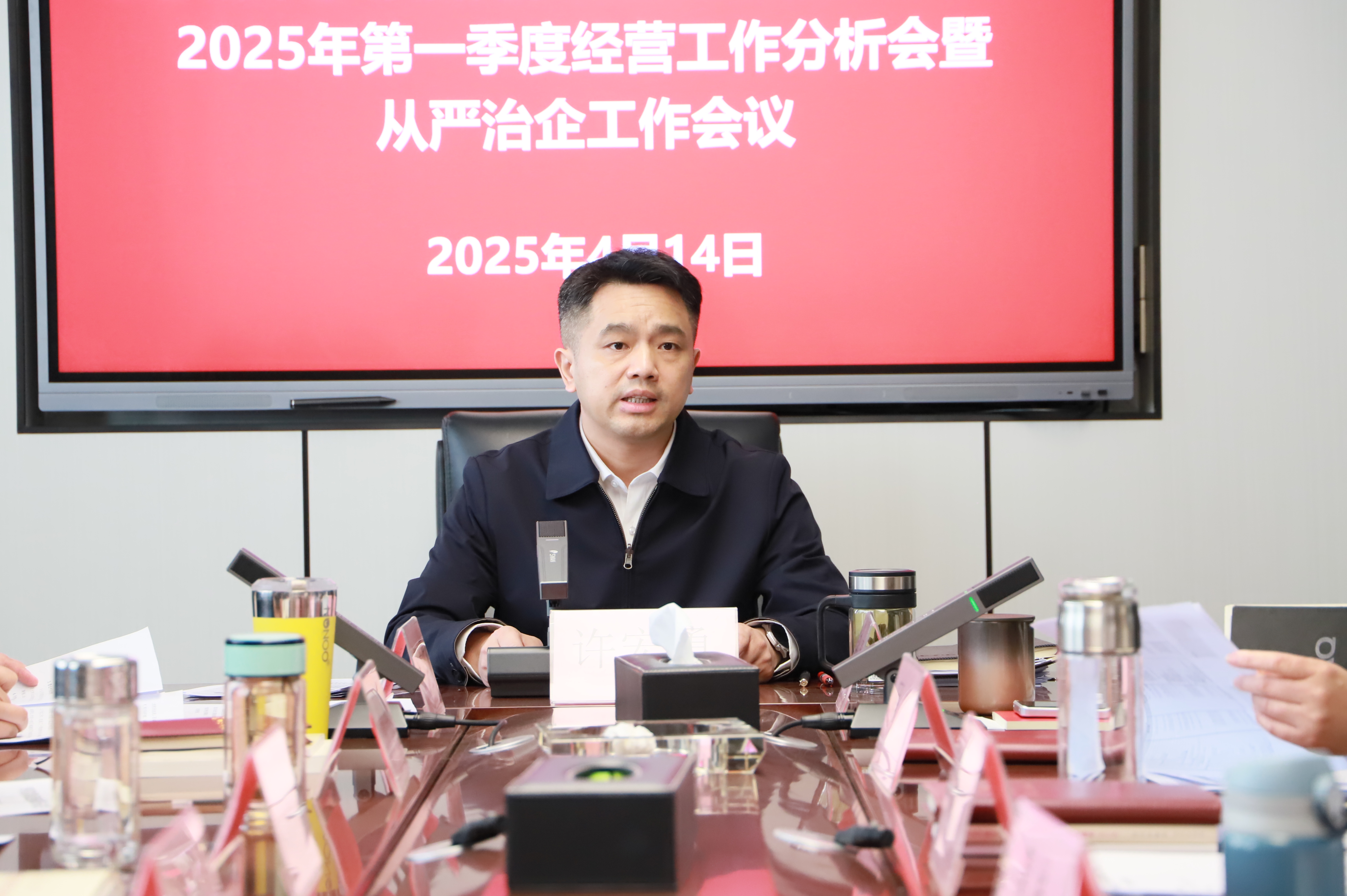 IMG_4977.JPG IMG_4977.JPG